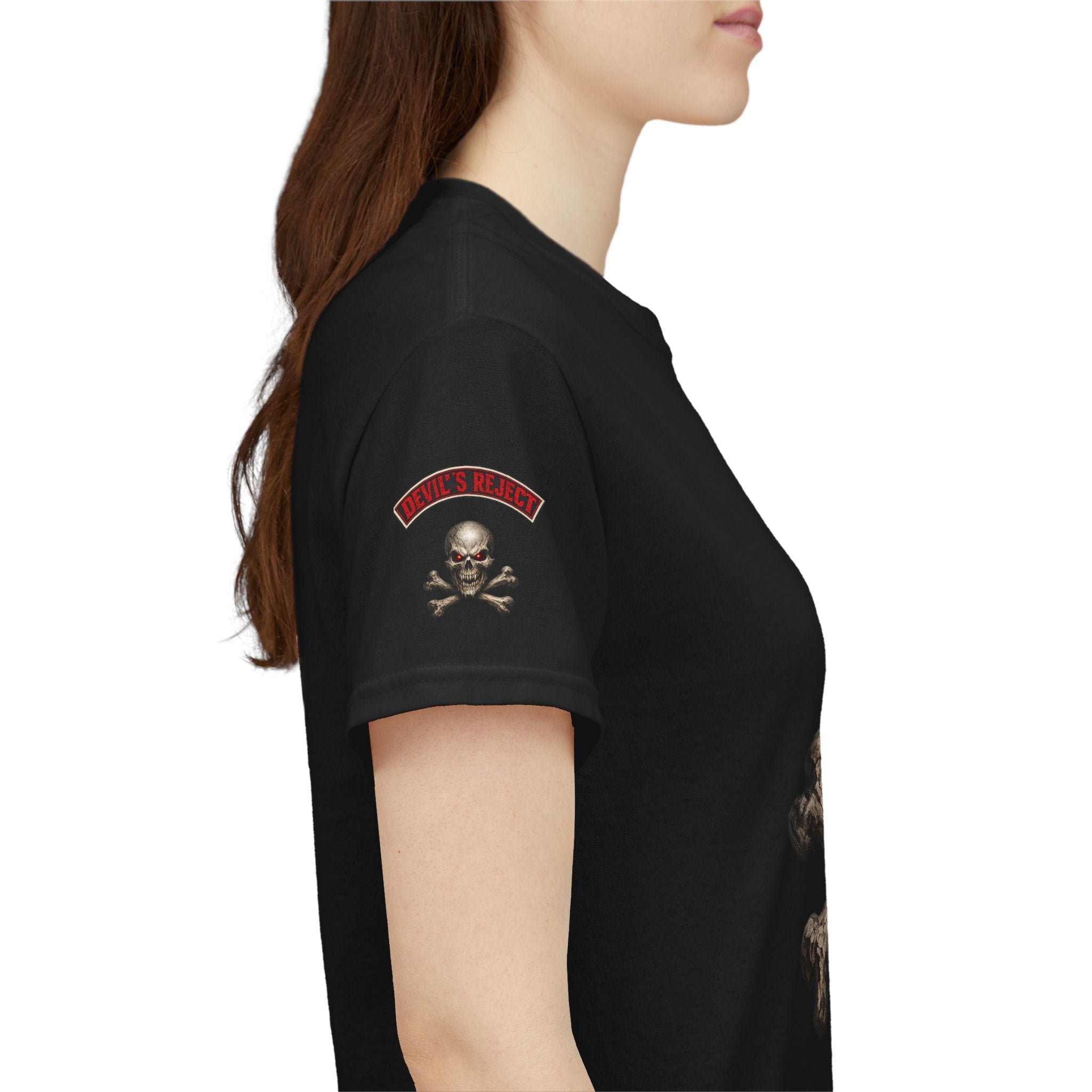 Premium Skull & Crossbones Graphic Tee — Red-Eye Pirate Skull T-Shirt